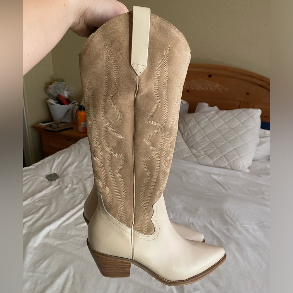 Coconuts by Matisse Cowboy Boots